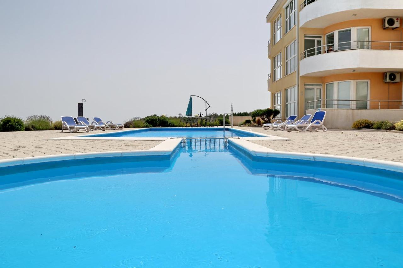 Luxury Apartment Petra Ravno Экстерьер фото
